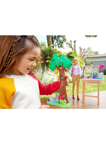 Entomologist Doll And Playset 34.25 x 24.02 x 11.81cm