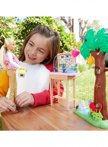 Entomologist Doll And Playset 34.25 x 24.02 x 11.81cm