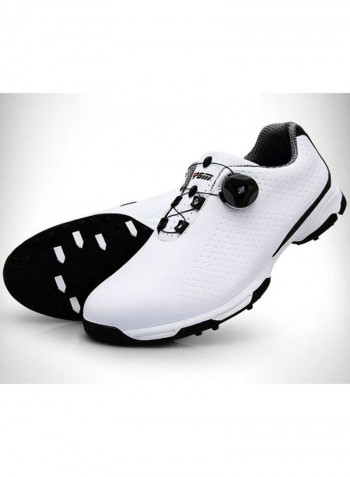 Buckle Golf Sneakers