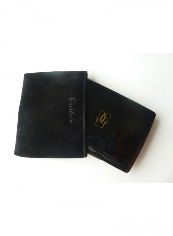 De Peau Nude Powder Foundation SPF 20 23 Light Amber
