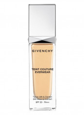 Teint Couture Everwear Foundation Y110