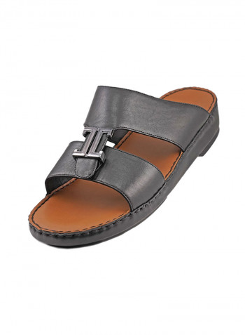 Solid Metal Detail Arabic Sandals Black