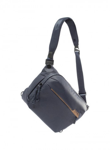 Everyday Leather Accent Sling Bag V2 6L Midnight