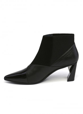 Zink Patch Mid Booties Black