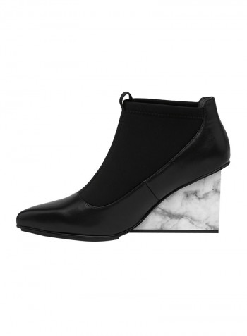 Solid Luna Booties Black