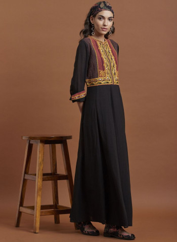 Embroidered Flared Long Dress Black
