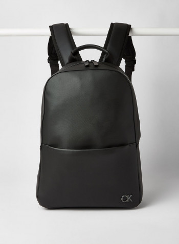 Round Backpack Ck Black