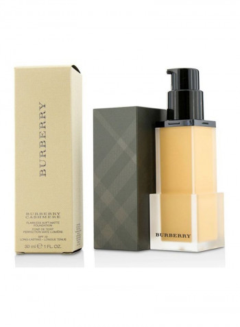 Cashmere Flawless Soft Matte Foundation SPF20 26 Beige