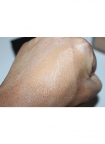 Cashmere Flawless Soft Matte Foundation SPF20 26 Beige