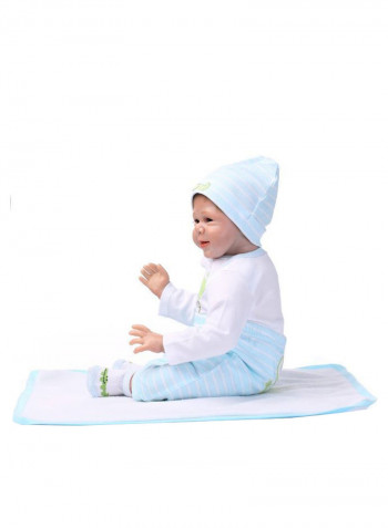 Cute Reborn Baby Doll With Mat 22inch
