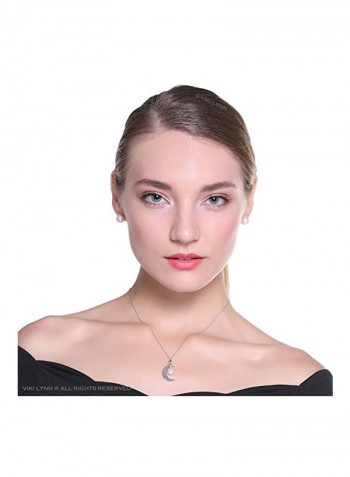 925 Sterling Silver Pearl Crescent Moon Shaped Charm Necklace