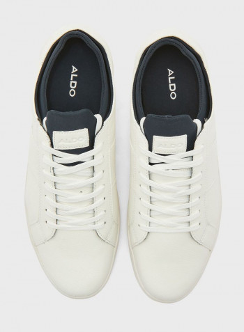 Casual Low Top Sneakers White
