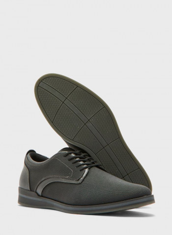 Eowoalian Lace-Up Low Top Sneakers Black