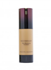 The Etherealist Skin Illuminating Foundation 10 Medium EF