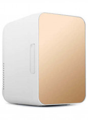 Little Portable Refrigerator for Car 8 لتر Efr-143smkiii Golden/White