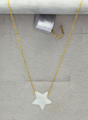 18 Karat Gold Star Shape Mother Of Pearl Pendant Necklace
