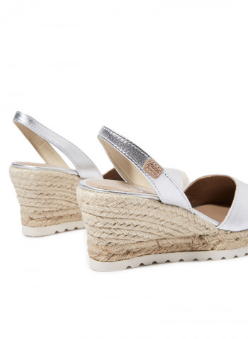 Frida Montada Metallic Sling Back Casual Sandals Silver(Plata)