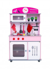 Stylish Playing Kitchen
