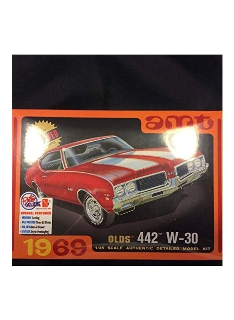 1969 Olds 442 W-30 1:25 Scale Authentic Detailed Model Kit