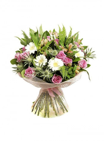 Dreamland Flower Bouquet Green/Pink/White