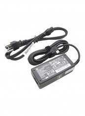 AC Charging Adapter Black