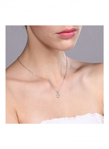 925 Sterling Silver 0.65 Ct Morganite Studded Pendant Necklace
