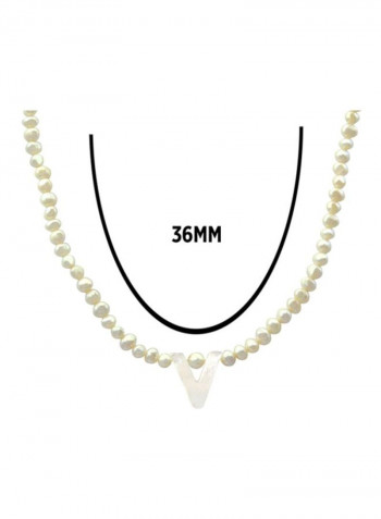 Pearls Strand Letter V Necklace