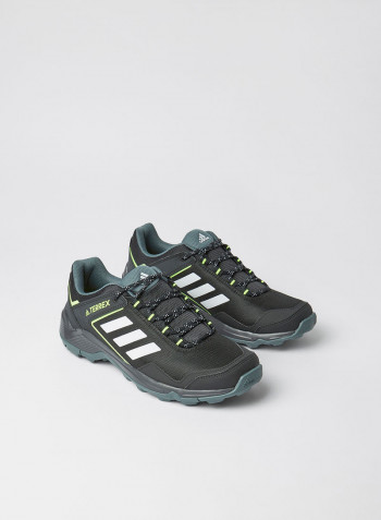 Terrex Eastrail Hiking Shoes أسود