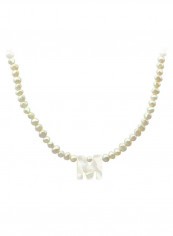 18 Karat Gold White Pearls Strand Letter M Necklace