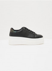 Cherrss Lace Up Sneakers Black/White