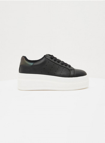 Cherrss Lace Up Sneakers Black/White
