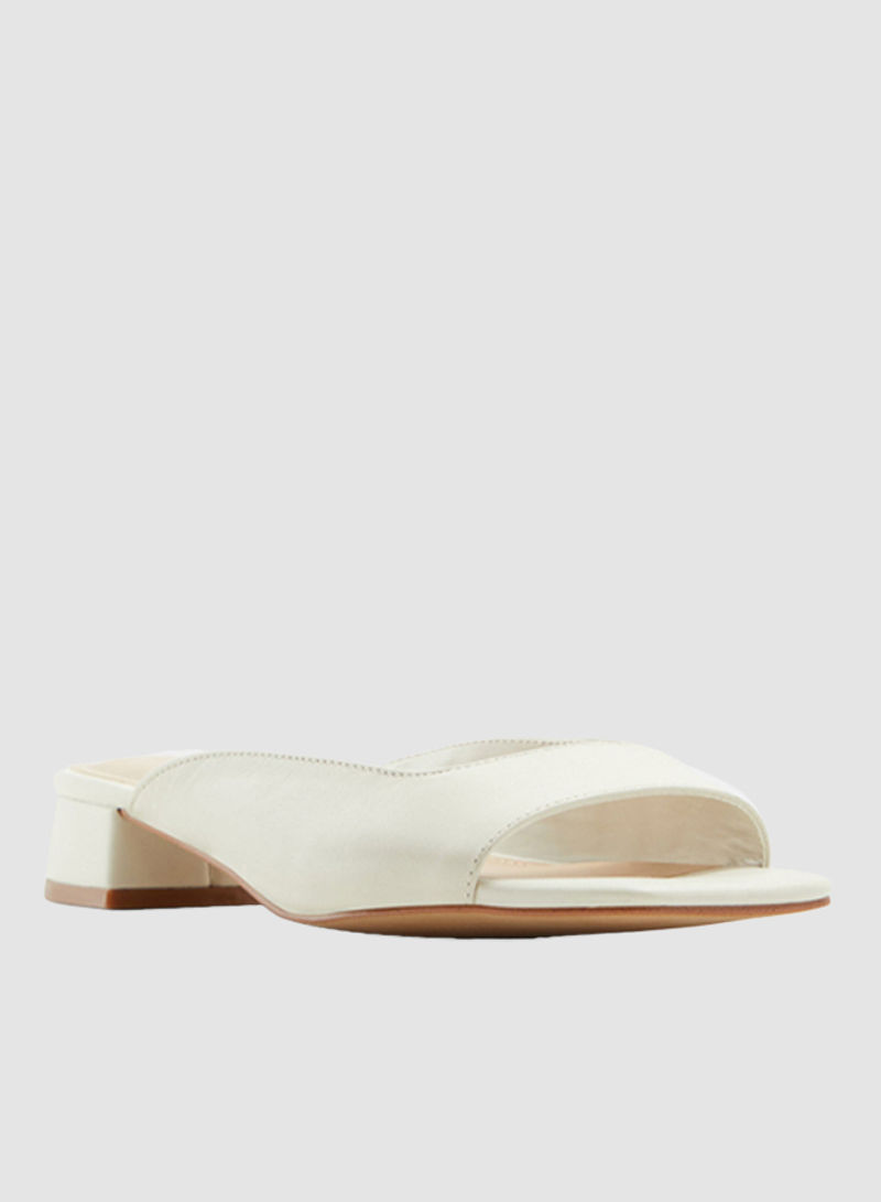 Culgoa Leather Sandals White