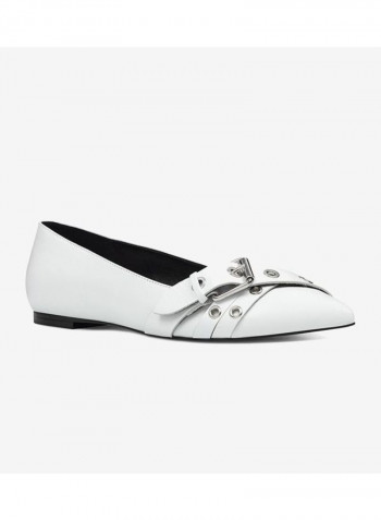 Averie Flat Ballerina White