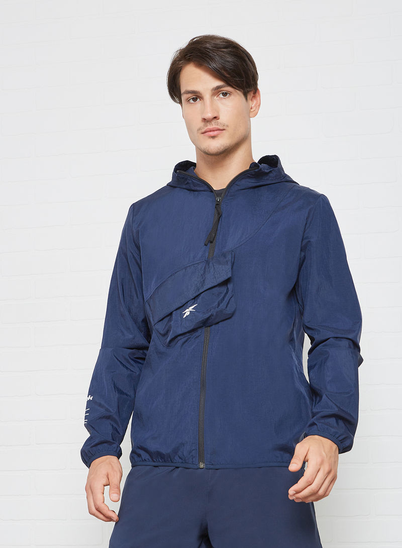 Training Road Trip Woven Packable Jacket Navy