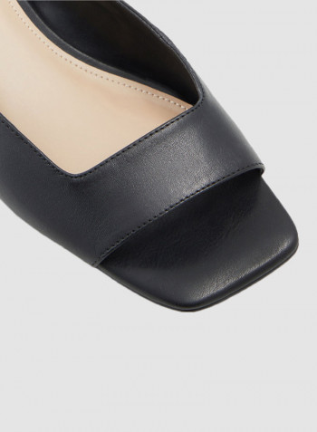 Culgoa Leather Sandals Black