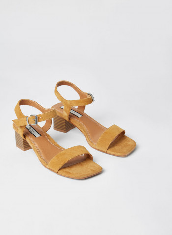 Romy Bass Mid-Heel Sandals Brown