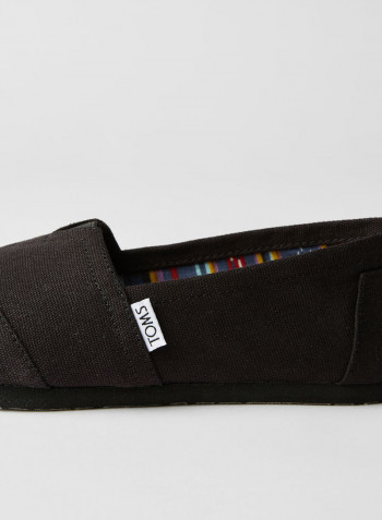 Comfortable Wear Slip-Ons Black