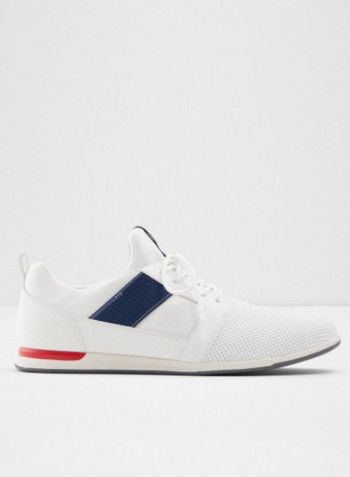 Moonah Low Top Sneakers White