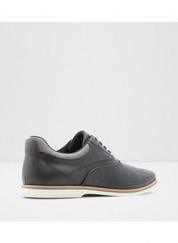 Sturus Lace-Up Shoes Black