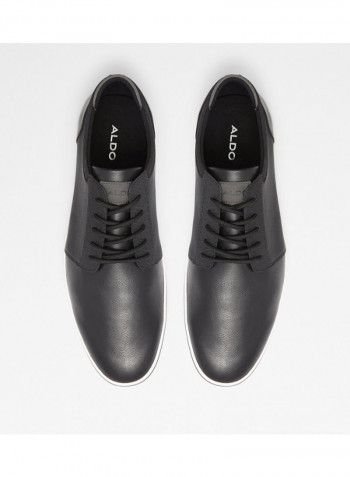 Dwain Lace-Up Low Top Sneakers Black