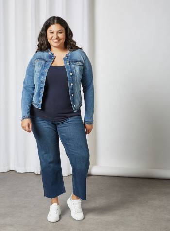 Plus Size Fringed Denim Jacket جينز متوسط اللون
