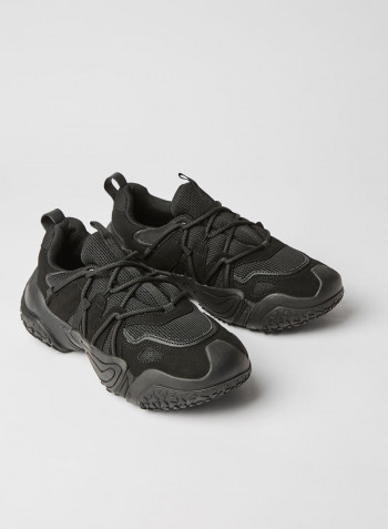Actor Lace Up Low Top Sneakers Black