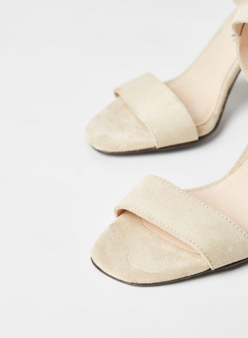 Leather Block Heel Sandals Beige