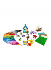 1504-Piece Classic Bricks Plates Building Kit 11717 48x37.8x9.4cm 48x37.8x9.4cm