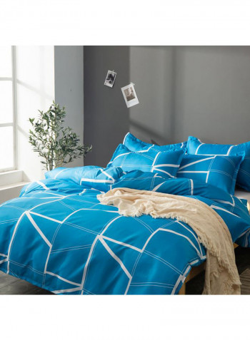 3-Piece Geometric Lines Pattern Quilt Set Polyester Blue/White 1xQuilt Cover(2600x2300), 2xPillowcase(700x500x20)