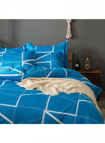 3-Piece Geometric Lines Pattern Quilt Set Polyester Blue/White 1xQuilt Cover(2600x2300), 2xPillowcase(700x500x20)