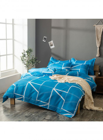 3-Piece Geometric Lines Pattern Quilt Set Polyester Blue/White 1xQuilt Cover(2600x2300), 2xPillowcase(700x500x20)
