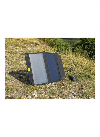 Kestrel 40 Solar Charger 260millimeter Black