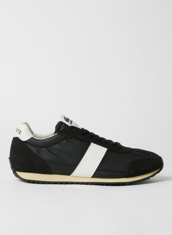 Court Pace Sneakers Black/Off White