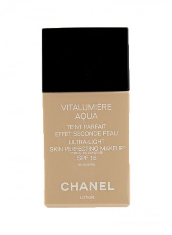 Vitalumiere Aqua Foundation - SPF15 20 Beige